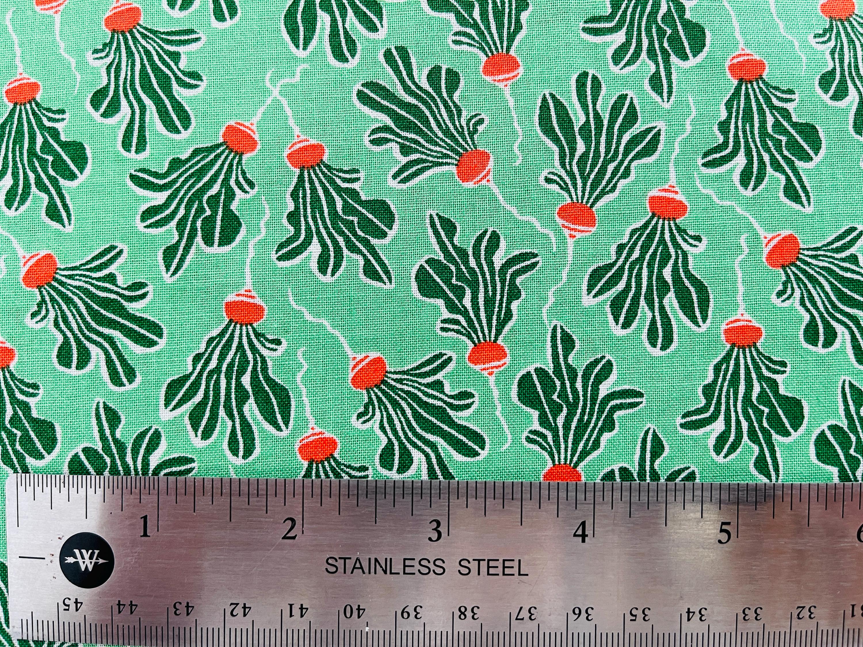 In The Vegetable Garden - Radish - Fresh Harvest Fabric - Loes Van Oosten - LV805-FH3