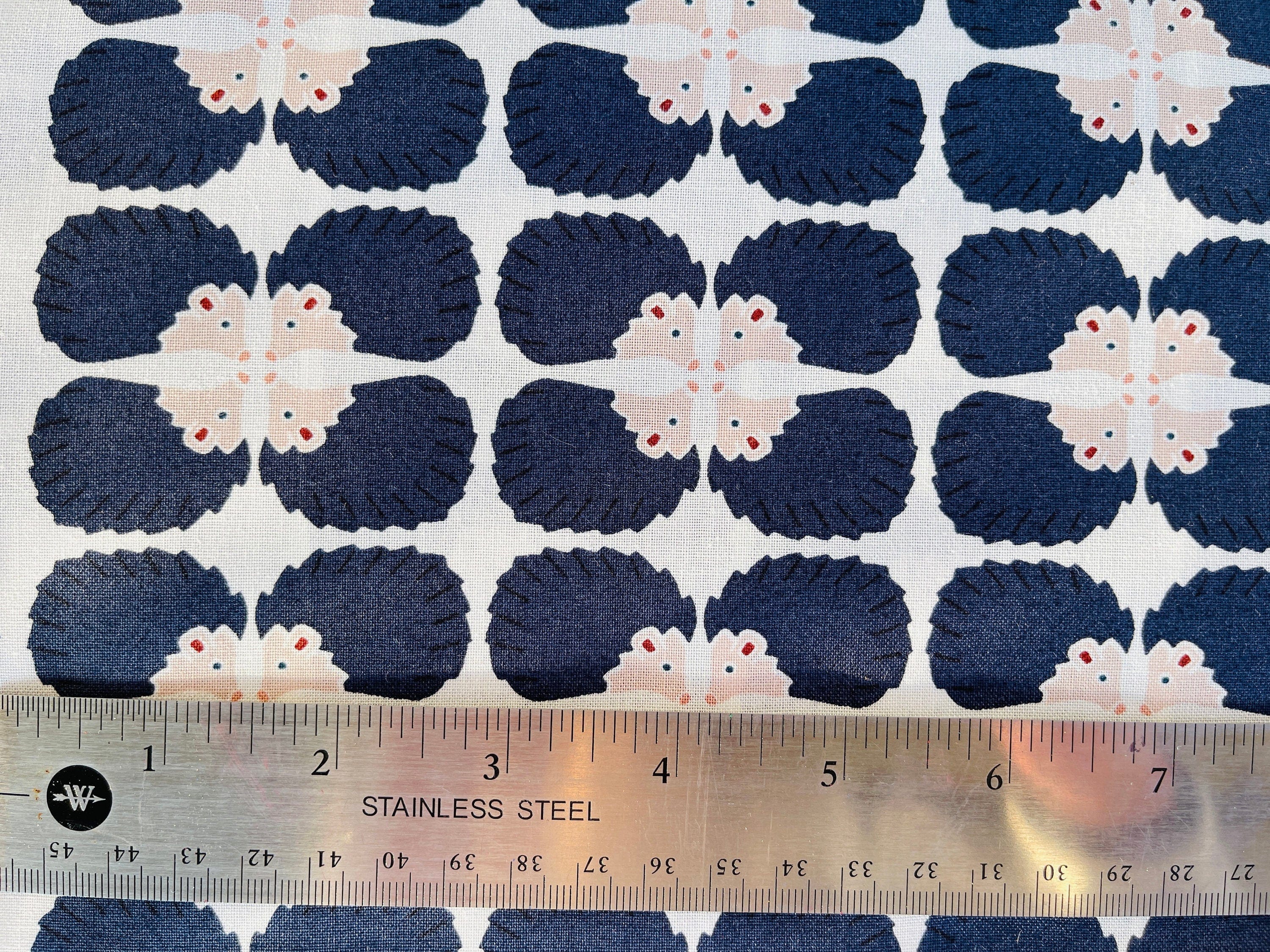 On a Fall  Day - Hedgehog - Days End Fabric - Loes Van Oosten - Cotton+Steel - LV701-DE2